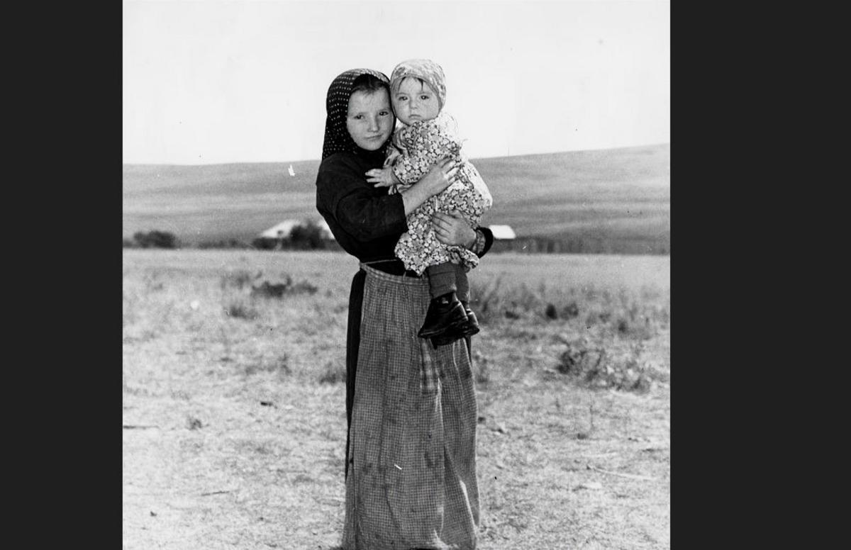 Who Are The Hutterites of North Dakota?