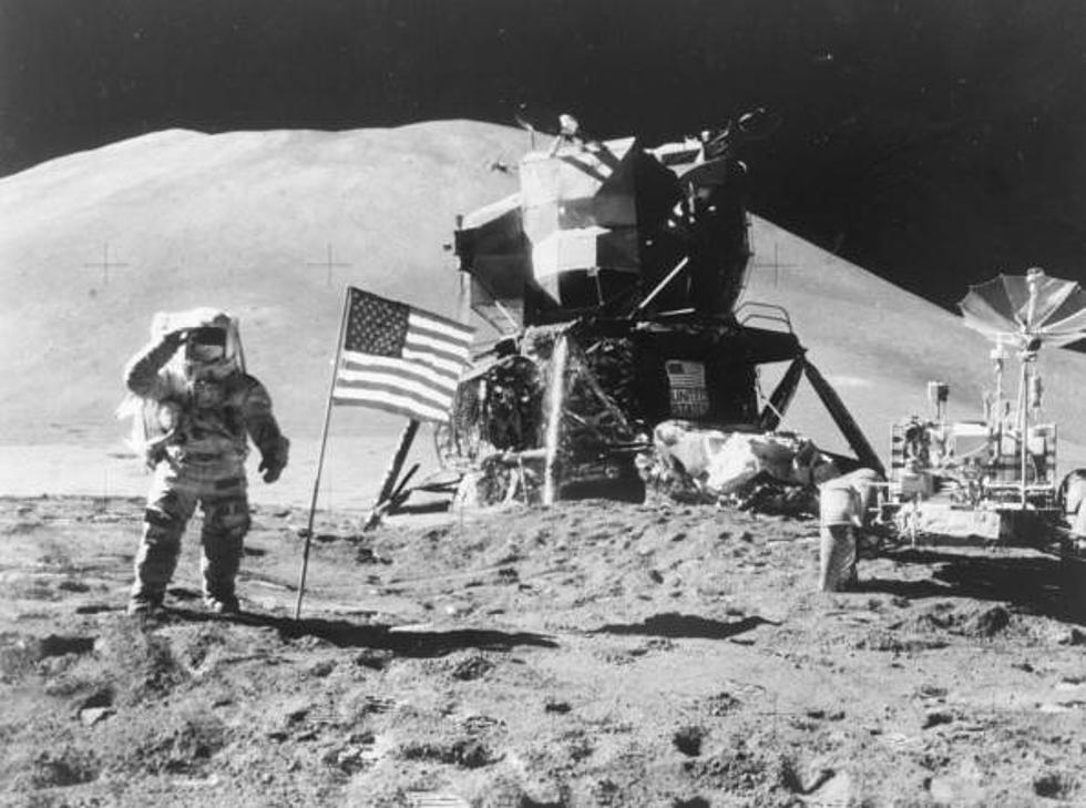 Flags on the Moon, How Much Your Dog Poos and Other Random Facts