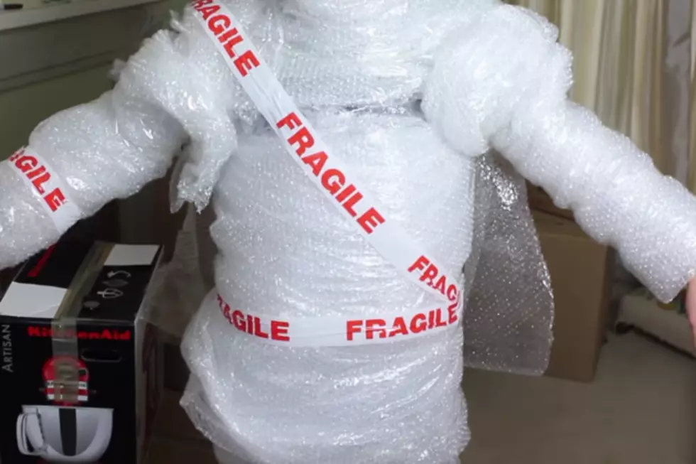 How Do You Plan to Celebrate &#8216;National Bubble Wrap Appreciation Day&#8217;? [POLL]