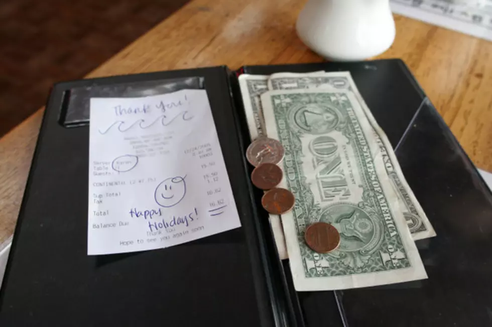 Man Leaves $1,000 Tip Comes Back Next Day to Get it Back