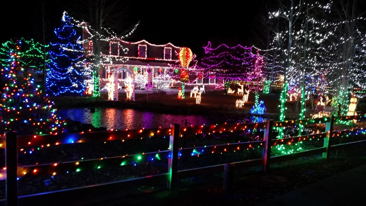 Grand Junction Offers Holiday Light Tour