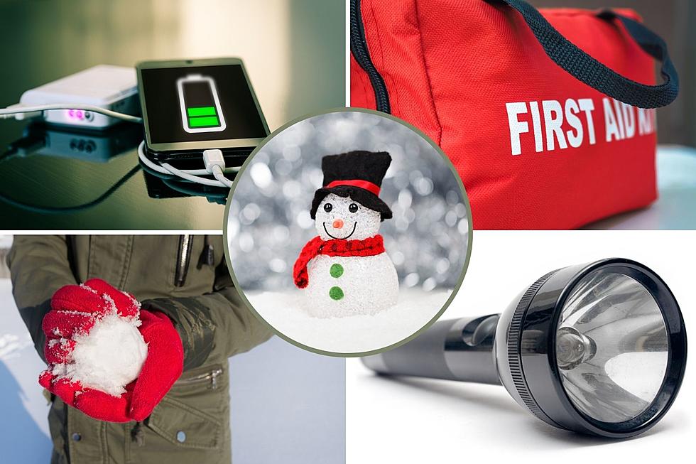 15 Clutch Items To Put In Your Car Before Winter Arrives in Colorado