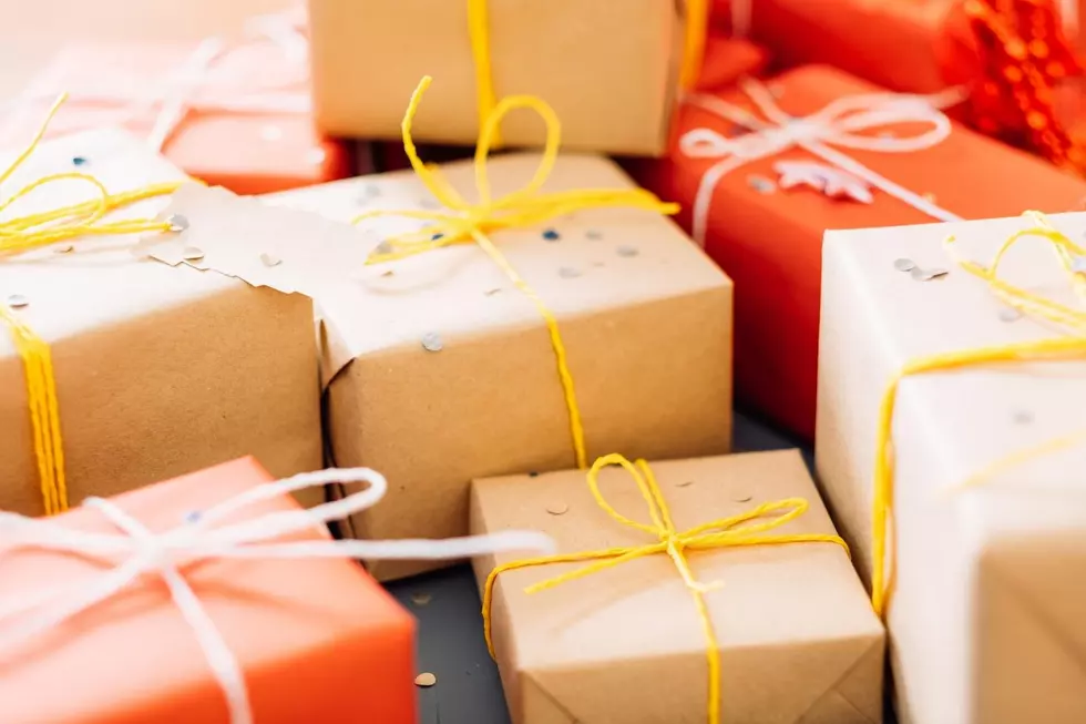 What Gifts Belong in a Holiday Care Package from Grand Junction?