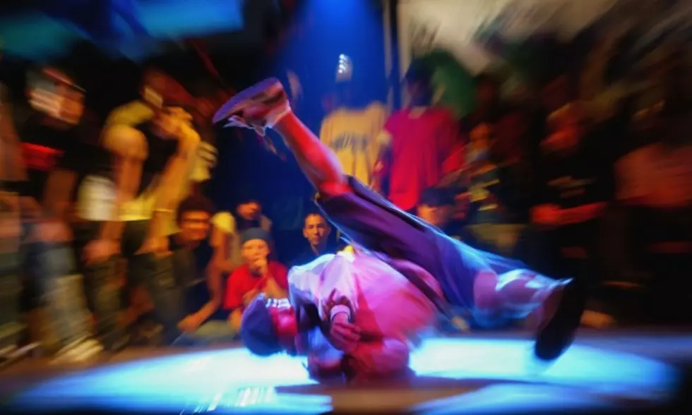 Breakdancing Teacher Wows Students With His Moves