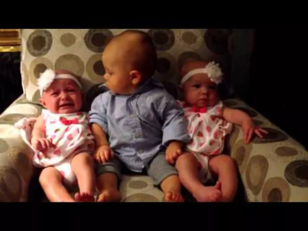 Baby Completely Baffled Meeting Infant Twins for the First Time [VIDEO]