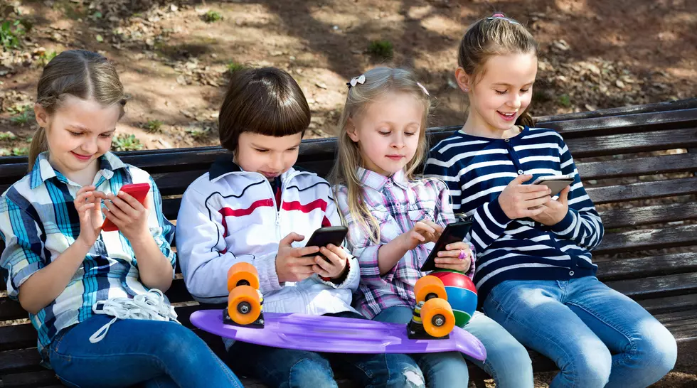 Colorado Could Become First State to Restrict Smart Phone Use For Children