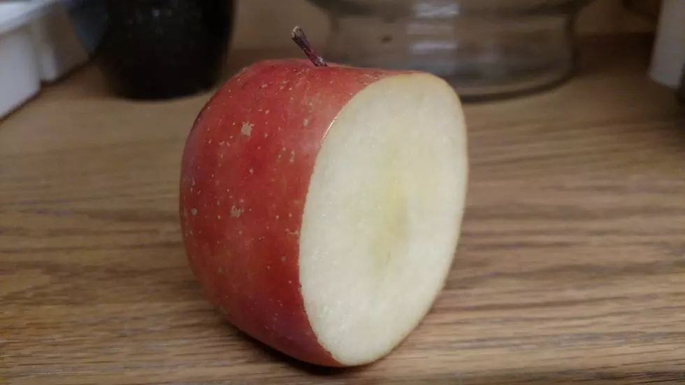 Looks Like an Apple But Doesn't Taste Like an Apple
