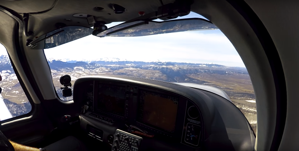 Go Inside the Cockpit as Plane Lands at Telluride Airport