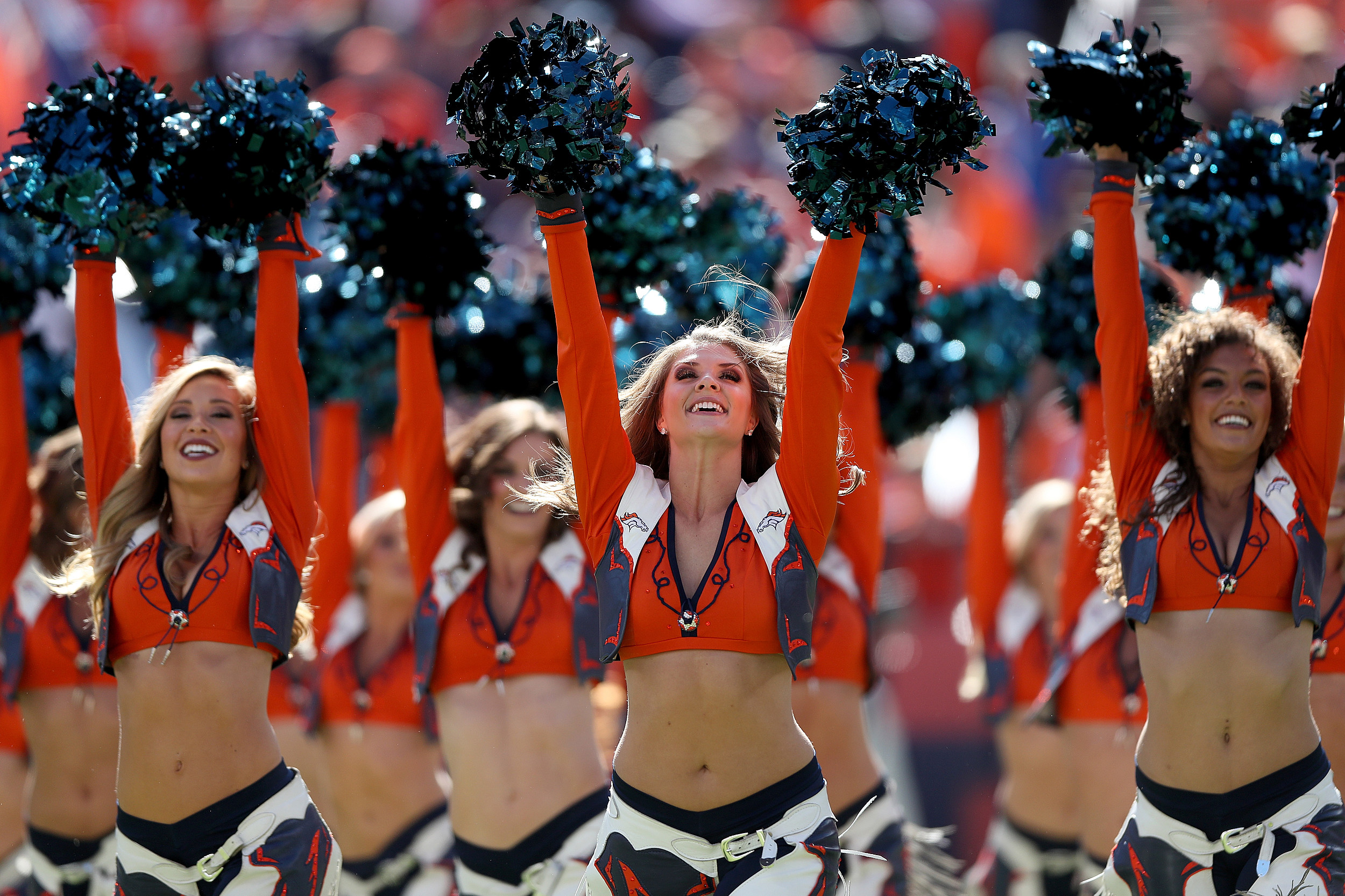 Denver Broncos   Broncos cheerleaders, Denver bronco  cheerleaders, Hot cheerleaders