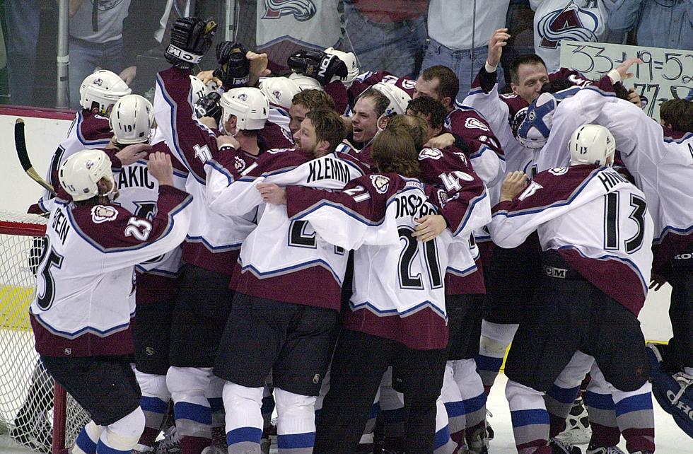 Video: Gabriel Landeskog's daughter sips from Stanley Cup after win