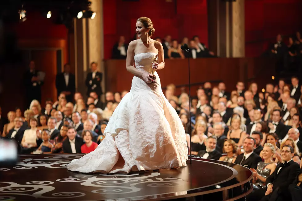Oscars Best Dressed: Roxi Crushes on Three Jennifers