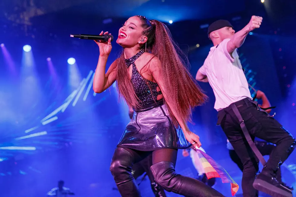 Download The Mix 1043 App To Win Ariana Grande Tickets