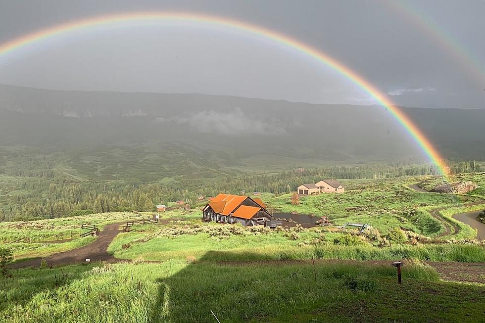 Rustic Log Cabin Getaway Only 2 Hours Away From Grand Junction