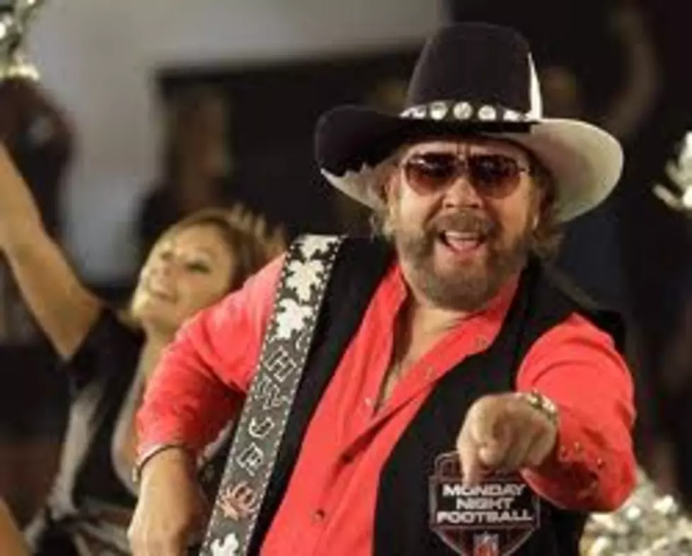 Hank Williams Jr. Compares Obama to Hitler, Get&#8217;s Football Intro Pulled