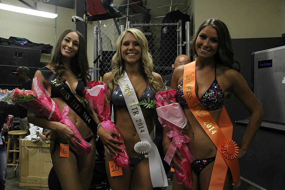 Hooters Bikini Contest Wows Loveland [PICTURES]