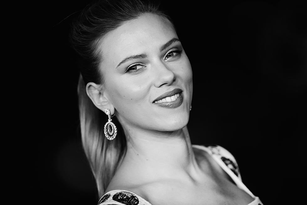 Scarlett Johansson to Star In ‘Ghost In The Shell’  NSFW