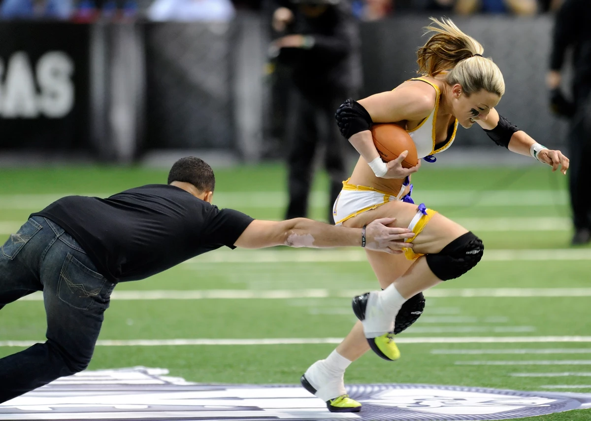 Legends Football League MVP Does Stone Cold Austin Proud After Game