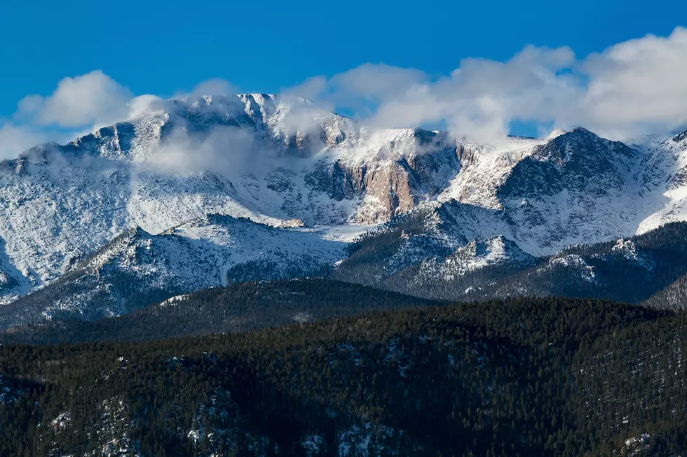Pikes Peak Has Been Closed Because Of 20′ Of Snow