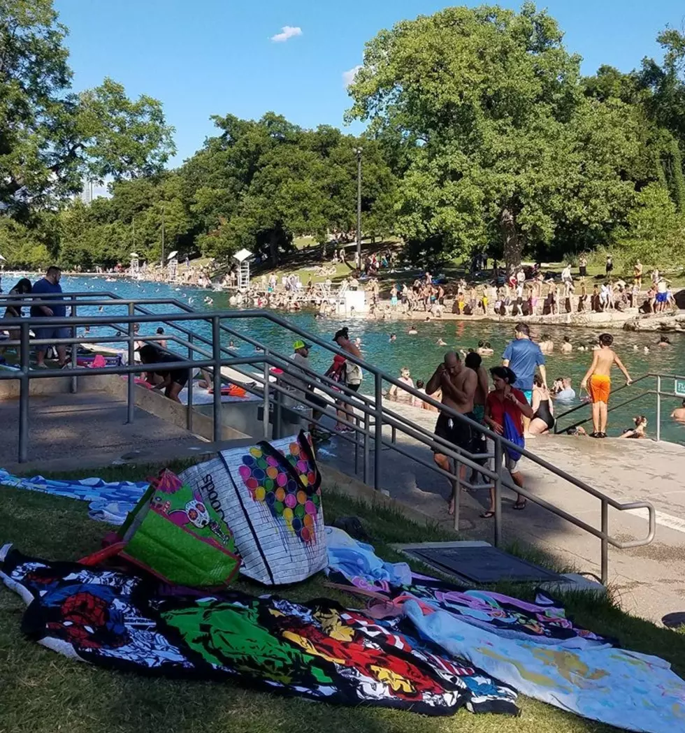 Melz Texas Bucket List: Barton Springs Pool