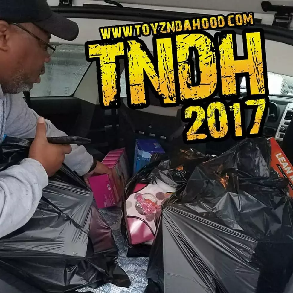 Toyz N Da Hood Makes First Delivery To Killeen Help Center