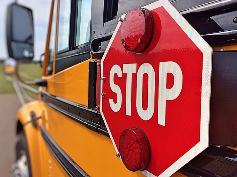 Hatchet Man Tries to Board Texas School Bus Full of Kids