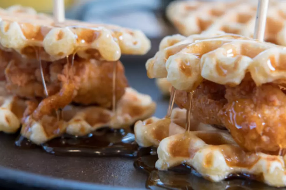 Chicken and Waffle Slider with Maple Syrup Drizzling