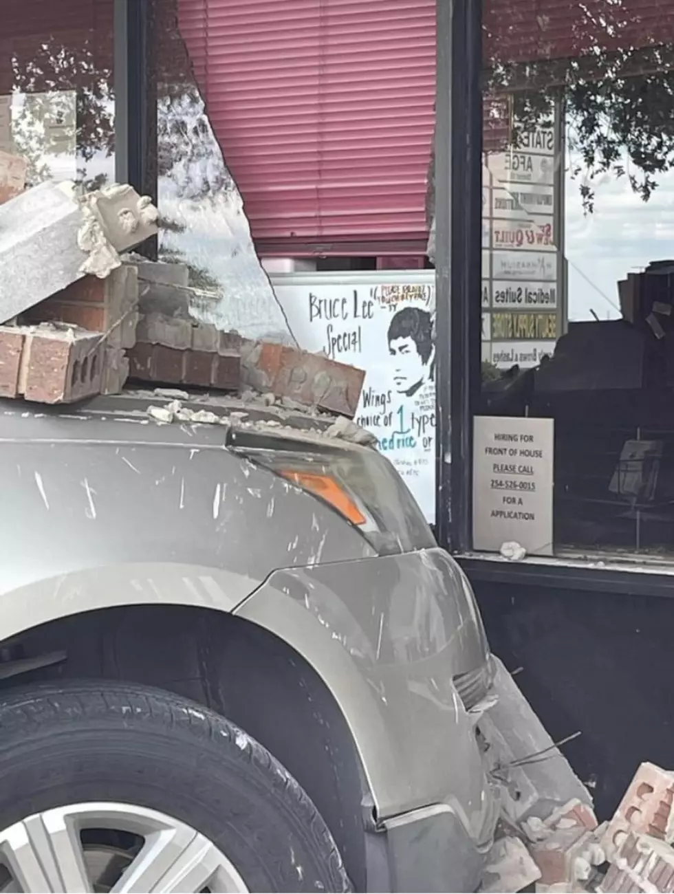 Oh No! Who Crashed Into This Beloved Killeen, Texas Restaurant?