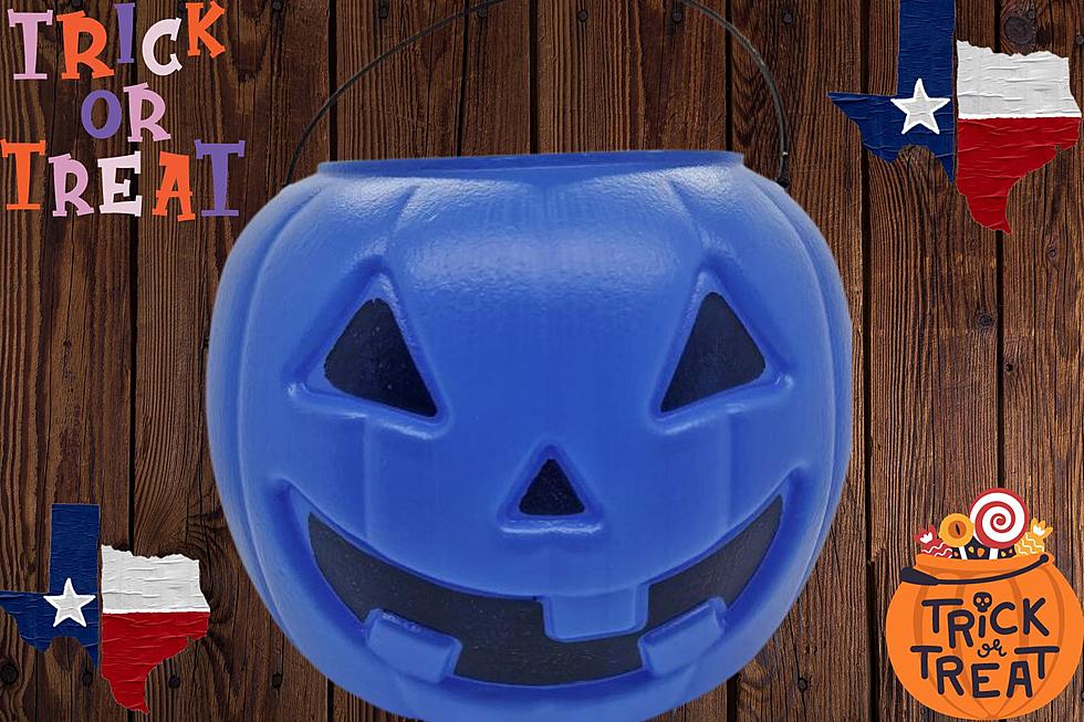 Here’s Why Texans Need To Keep An Eye Out On Blue Jack-O-Lanterns This Halloween