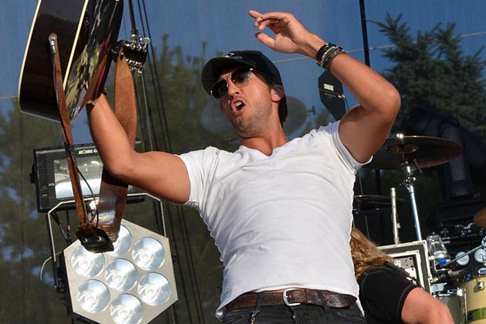 Luke Bryan Wants Women to Think He’s Sexy