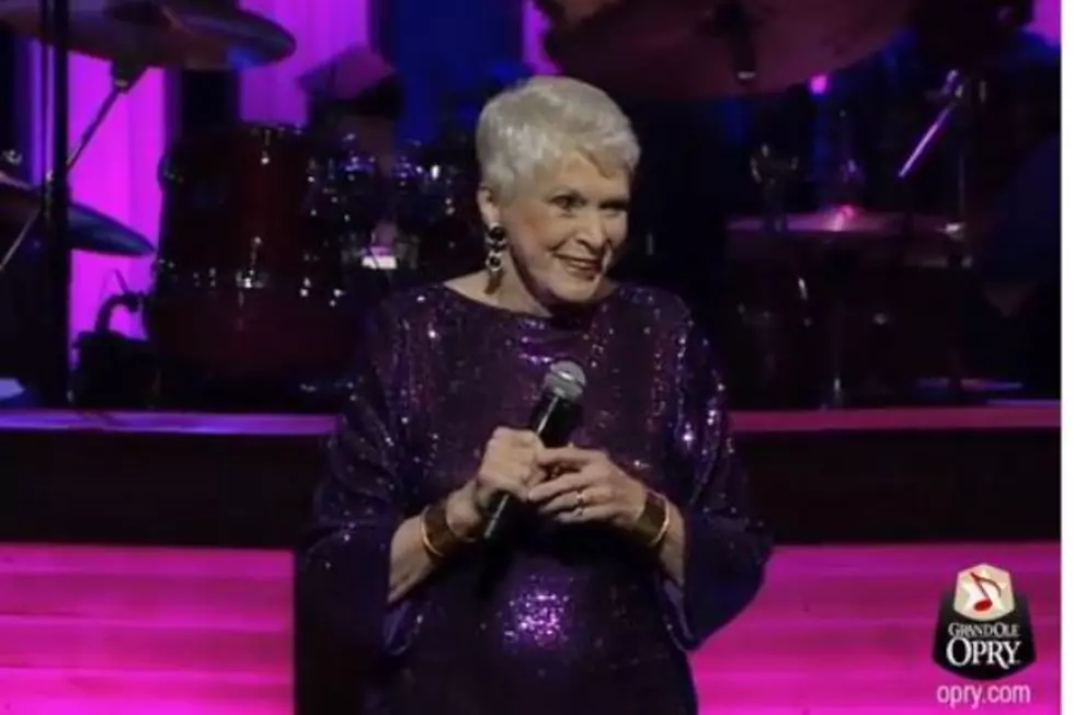 Jeanne Robertson 69 Year Old Comedienne Debuts at the Grand Ole Opry
