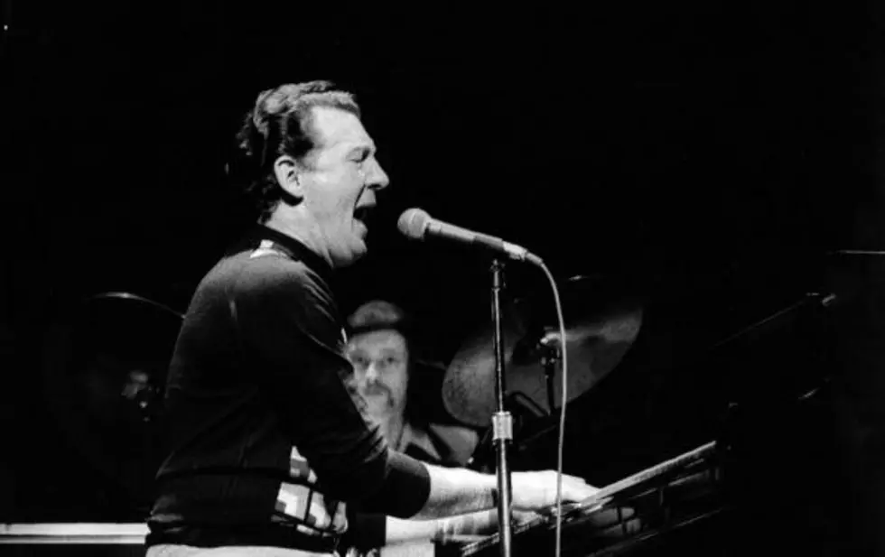 Jerry Lee Lewis Derails His Career With a Single &#8216;I Do&#8217; On This Date in 1957