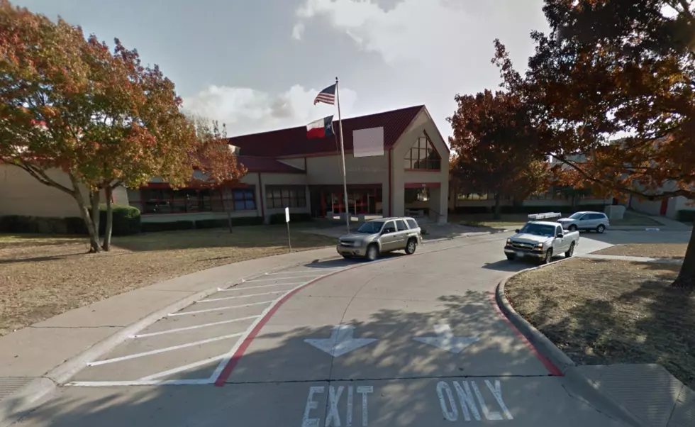 Texas Mother Upset Her Son Was Paddled at School