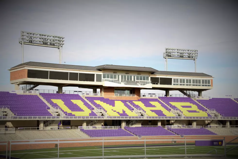 UMHB Football Tops Ohio Wesleyan 56-0 in Season Opener