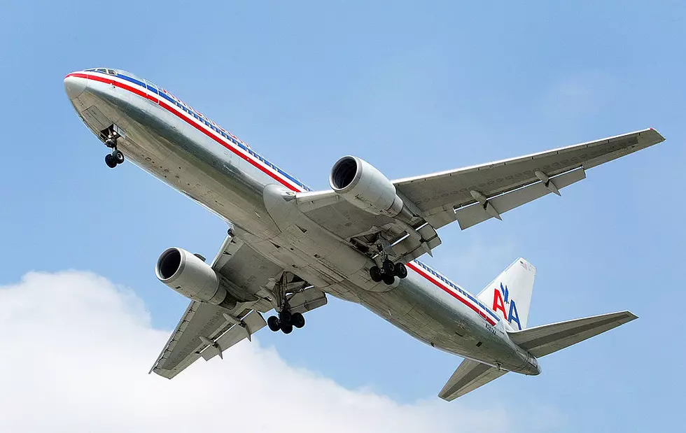 American Airlines Throws Social Distancing Out