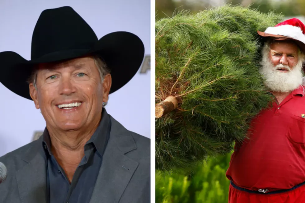The Most &#8216;Strait&#8217; Up Texas Christmas Tree Around and a Great Texas Gift Idea