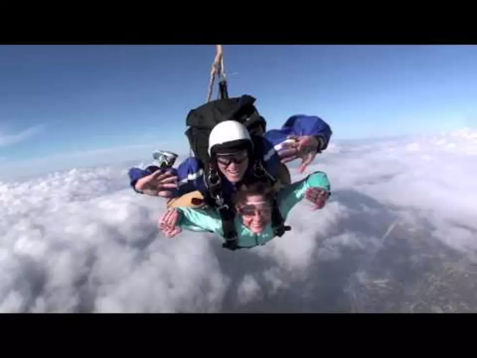 Central Texas Man Matches Record for Oldest US Skydive in Salado