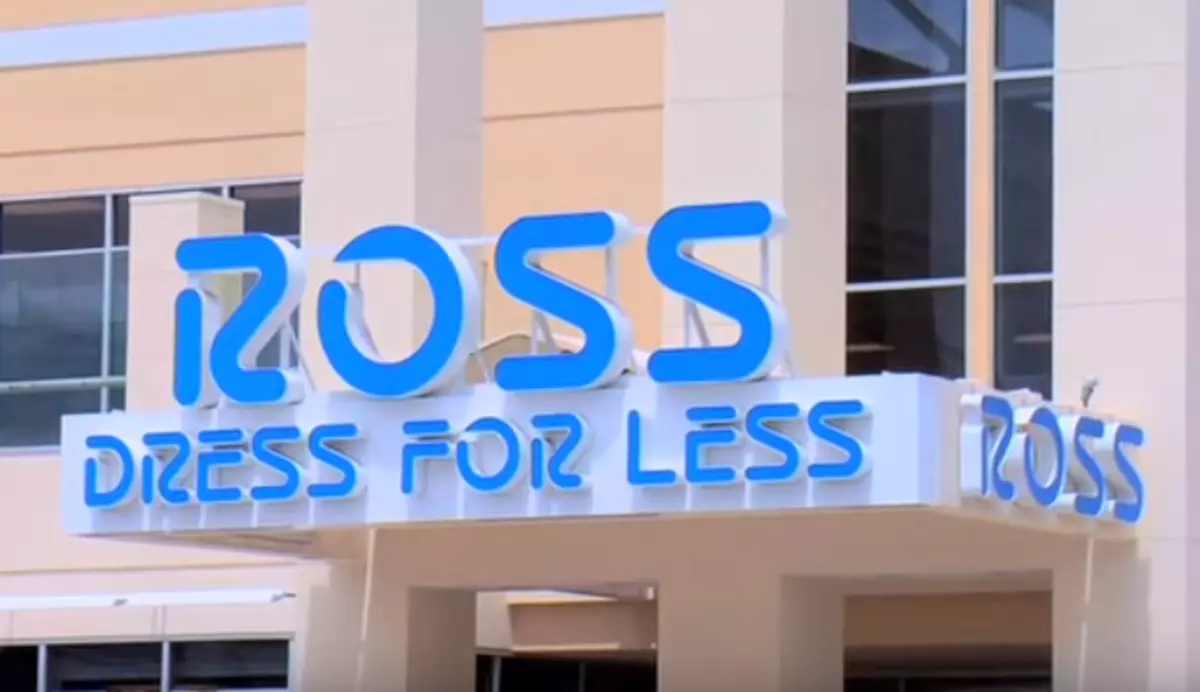The New Ross Store is Open in Cove on RGIII Blvd in Five Hills