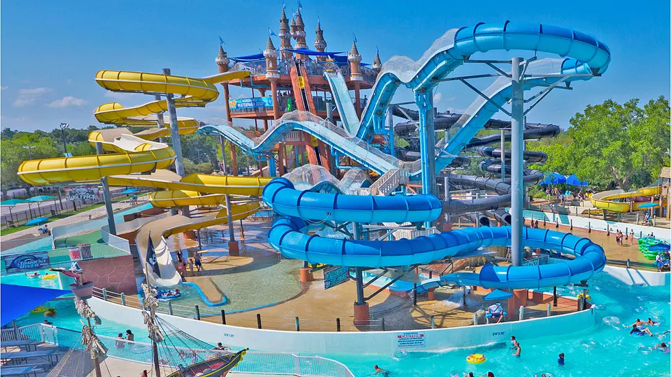 5 Amazing Texas Waterparks to Visit This Summer