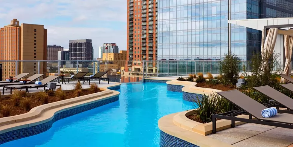 Marriott Marquis in Houston Opens Lazy River Pool to the Public