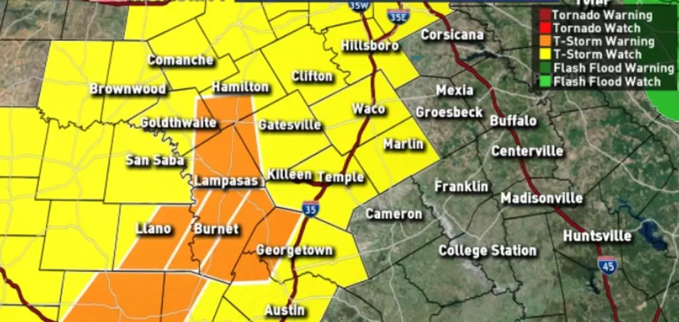 Strong Thunderstorms Push Through Central Texas