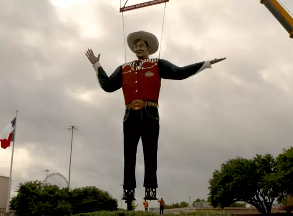 Video: Big Tex Goes Up!