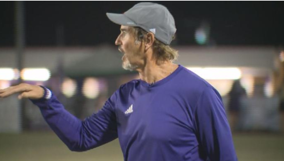 Art Briles Remains Undefeated at Mt. Vernon