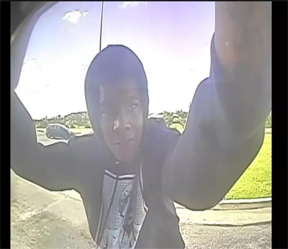 Police Searching for Temple “Plug” Robber Caught on Camera