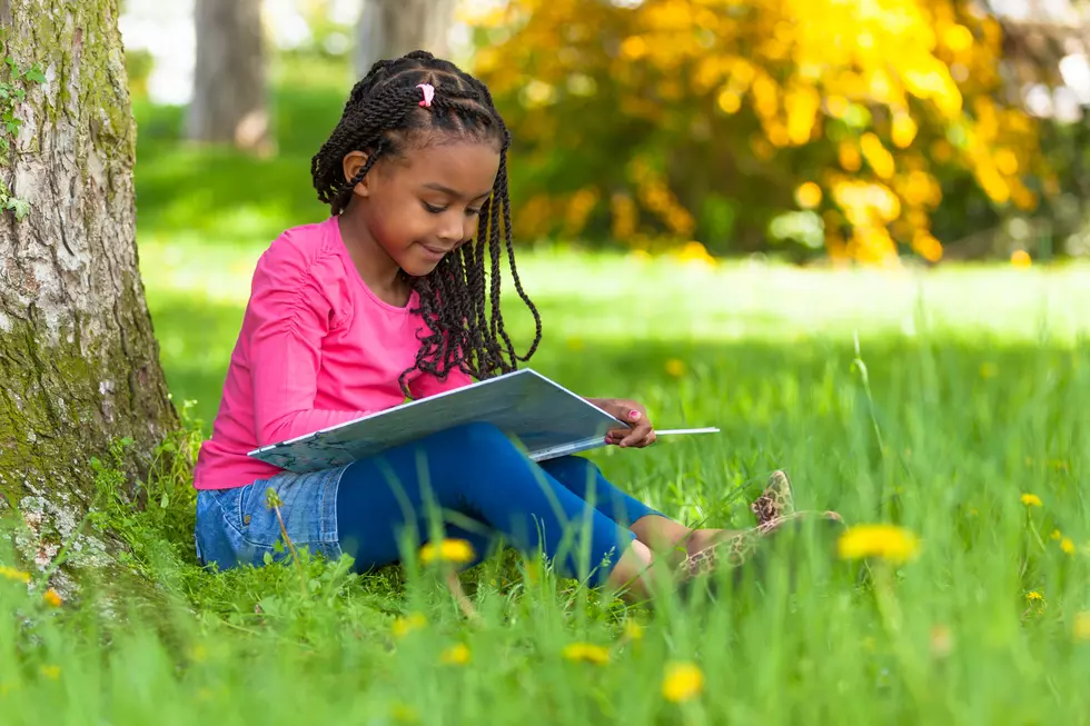 Gather &#8216;Round Kids, Because Story Time is Back at the Temple Library