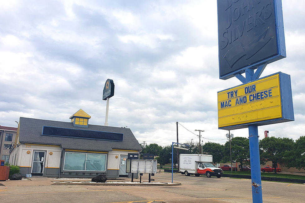 Can You Think of a Good Restaurant to Fill Temple’s Old Long John Silver’s?