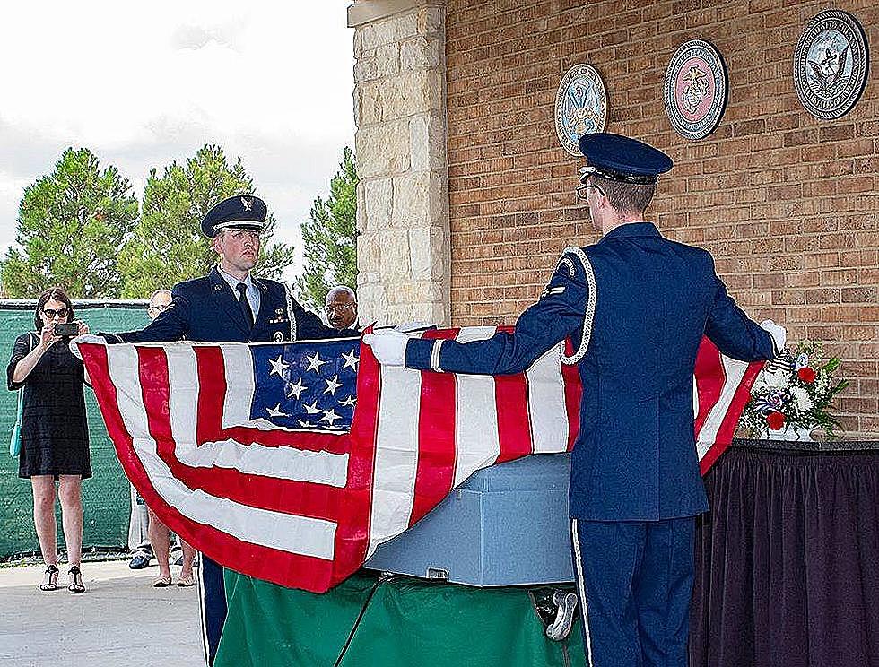 Heads-Up Killeen! We Cannot Let This Army Vet Be Buried Without Mourners