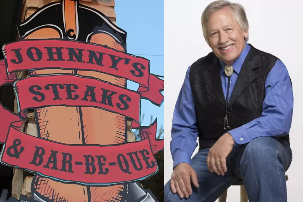 US105 Has Free Tickets for John Conlee at Johnny&#8217;s Steaks &#038; BBQ