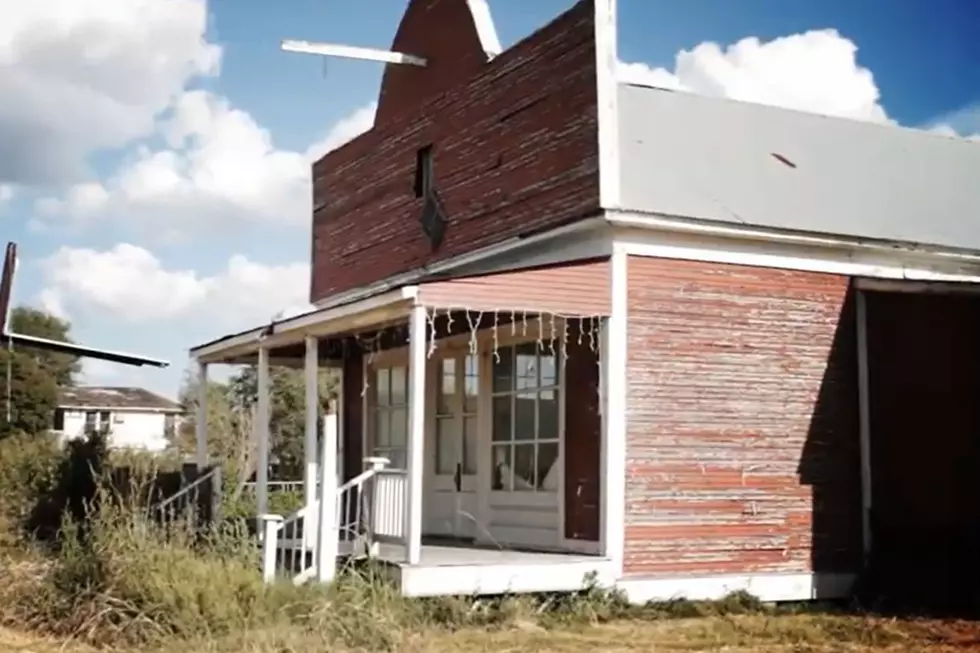 A Ghost Town in Reverse? Welcome to Winkelmann, Texas