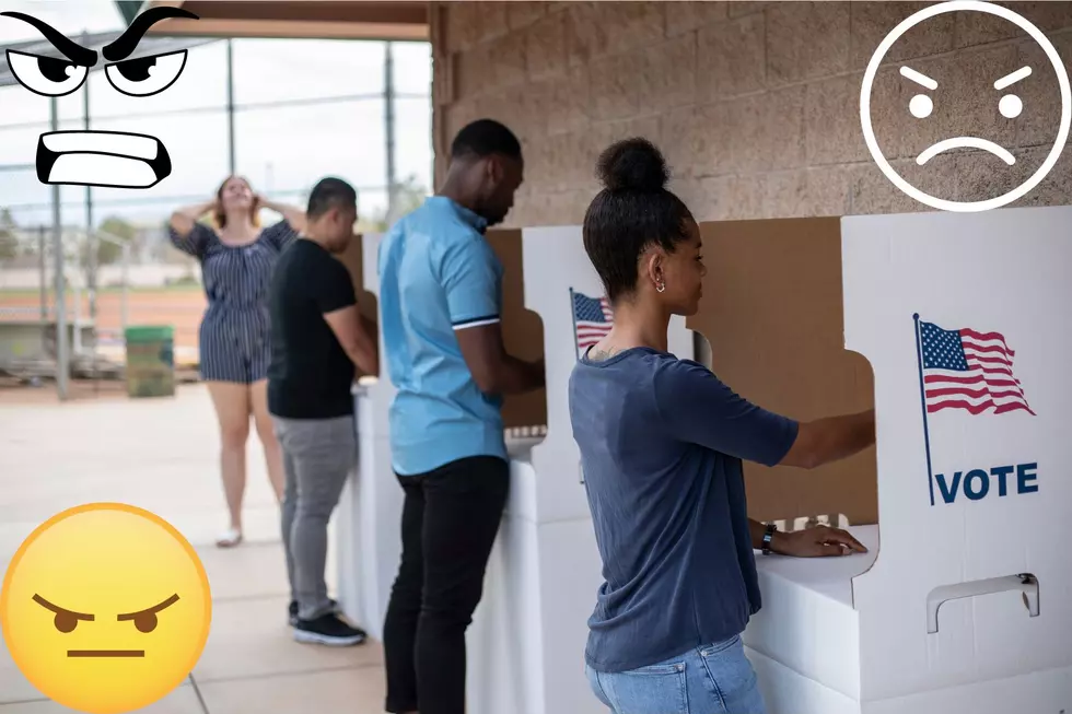 Short Circuit? No, Texas Voting Machines Don’t Change Our Votes