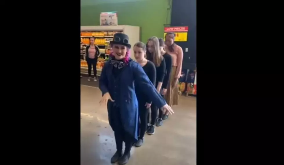Flash Mob At H-E-B Is The Most Texas Thing Ever